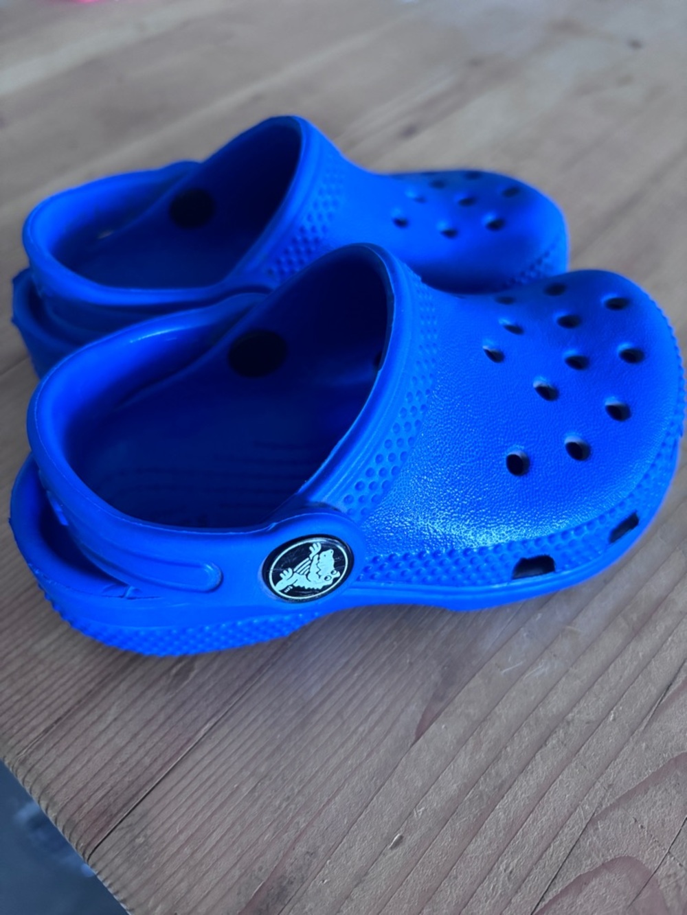 CROCS Classic Kids Clogs in Bright Blue - Picture 3 of 4